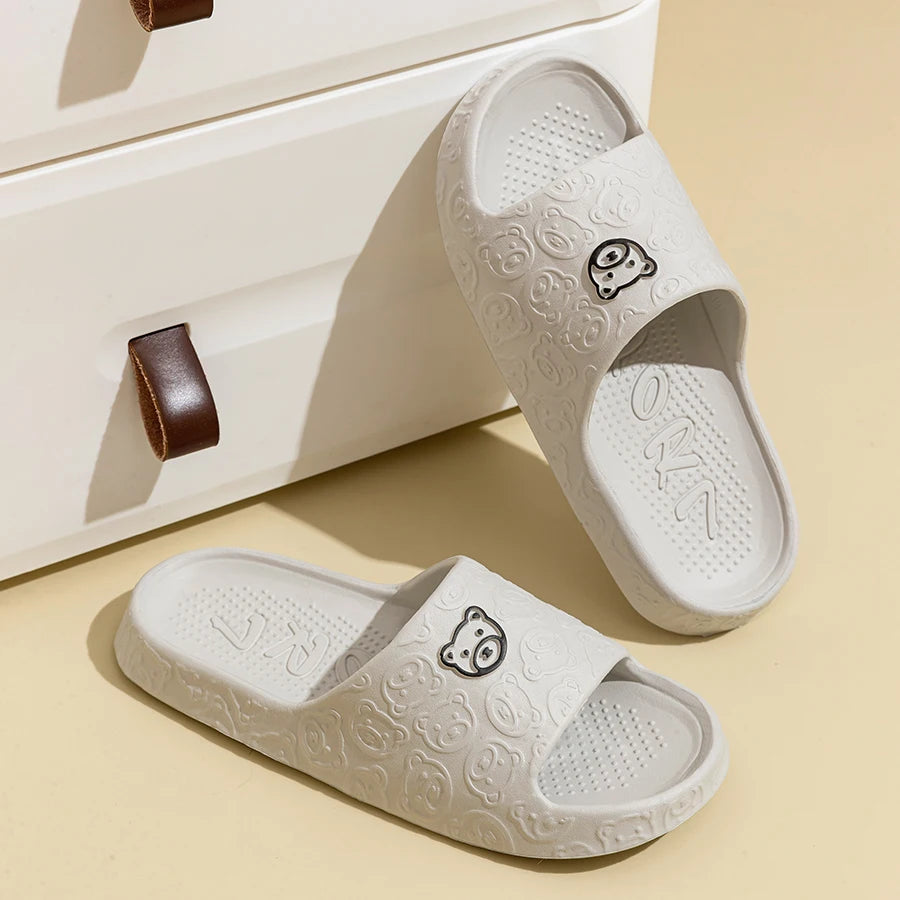WildStep™ Men’s Animal Print Slides