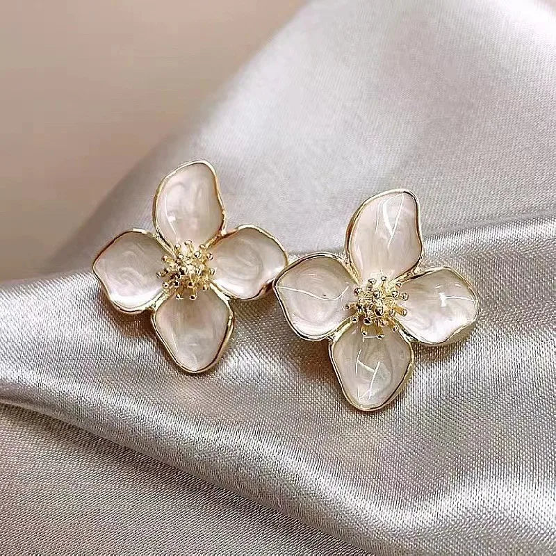 ZAKOL Temperament Flower Drop Earrings